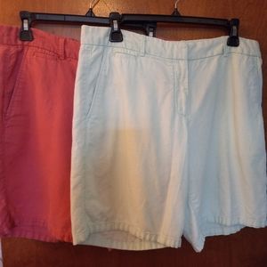Boyfriend rolled linen shorts